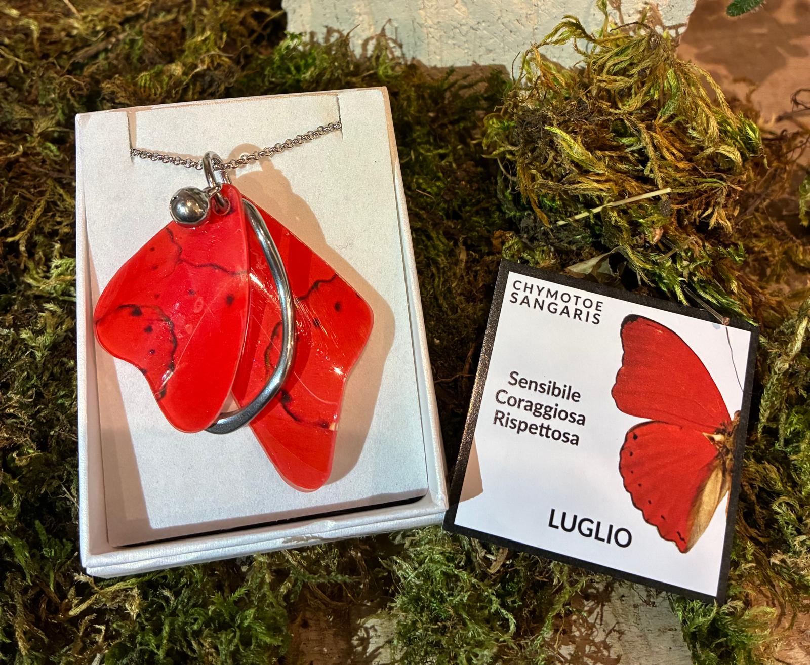 Gioiello farfalla luglio